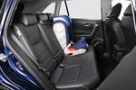 Toyota RAV4 Hybrid 220H e-CVT 4x2 (218 CV) Advance Plus Todo terreno Interior Silla infantil 5 puertas