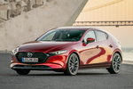 Mazda Mazda3 Gama Mazda3 5p 2019 5p Zenith Turismo Soul Red Crystal Exterior Posterior-Lateral 5 puertas