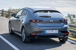 Mazda Mazda3 Gama Mazda3 5p 2019 5p Zenith Turismo Polymetal Gray Exterior Posterior-Lateral 5 puertas