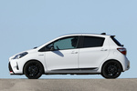 Toyota Yaris 100H GR Sport Turismo Blanco / Negro Exterior Lateral 5 puertas