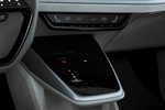 Audi Q4 e-tron concept e-tron concept e-tron concept Todo terreno Interior Consola Central 5 puertas