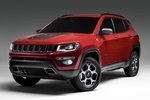 Jeep Compass 4xe 4xe Trailhawk Todo terreno Rojo Line Exterior Lateral-Frontal 5 puertas