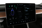 Tesla Model 3 AWD Bater&iacute;a de gran autonom&iacute;a Model 3 Bater&iacute;a de gran autonom&iacute;a Turismo Interior Pantalla del sistema multimedia 4 puertas