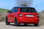 Skoda Fabia 1.0 TSI 70 kW (95 CV) 5p Style Turismo Rojo Fuego / Negro Magic efecto perla Exterior Lateral-Posterior 5 puertas