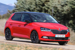 Skoda Fabia 1.0 TSI 70 kW (95 CV) 5p Style Turismo Rojo Fuego / Negro Magic efecto perla Exterior Lateral-Frontal 5 puertas