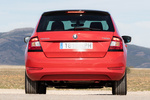 Skoda Fabia 1.0 TSI 70 kW (95 CV) 5p Style Turismo Rojo Fuego / Negro Magic efecto perla Exterior Posterior 5 puertas