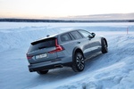 Volvo V60 Cross Country T5 AWD Cross Country Turismo familiar Exterior Lateral-Posterior 5 puertas