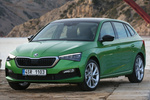 Skoda Scala Gama Scala (2019) Gama Scala (2019) Turismo Verde Rally Metalizado Exterior Frontal-Lateral 5 puertas