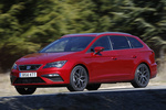 SEAT Le&oacute;n 1.5 TGI 96 kW (130 CV) DSG-7 Start&Stop FR Turismo familiar Exterior Frontal-Lateral 5 puertas