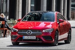 Mercedes-Benz CLA 250 4MATIC 7G-DCT Coup&eacute; AMG Line Coup&eacute; Turismo Rojo Jupiter Exterior Lateral-Frontal 4 puertas