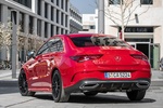 Mercedes-Benz CLA 250 4MATIC 7G-DCT Coup&eacute; AMG Line Coup&eacute; Turismo Rojo Jupiter Exterior Lateral-Posterior 4 puertas