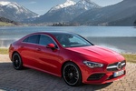 Mercedes-Benz CLA 250 4MATIC 7G-DCT Coup&eacute; AMG Line Coup&eacute; Turismo Rojo Jupiter Exterior Lateral-Frontal 4 puertas