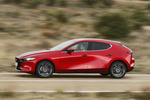 Mazda Mazda3 5p SKYACTIV-G 2.0 90 kW (122 CV) 5p Zenith Turismo Soul Red Crystal Exterior Lateral 5 puertas
