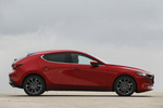 Mazda Mazda3 5p SKYACTIV-G 2.0 90 kW (122 CV) 5p Zenith Turismo Soul Red Crystal Exterior Lateral 5 puertas