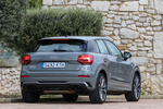 Audi Q2 SQ2 TFSI quattro S tronic SQ2 Todo terreno Gris Quantum Exterior Posterior-Lateral 5 puertas