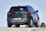 Renault KADJAR TCe GPF 103 kW (140 CV) Zen Todo terreno Verde Oliva Exterior Posterior-Lateral 5 puertas