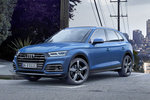Audi Q5 55 TFSIe quattro-ultra S tronic S line (TFSIe) Todo terreno Azul Sepang efecto Perla Exterior Frontal-Lateral 5 puertas