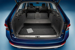 Skoda Superb Scout Combi Scout Turismo familiar Interior Maletero 5 puertas