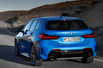 BMW Serie 1 M135i xDrive M135i Turismo Azul Misano metalizado Exterior Lateral-Posterior 5 puertas