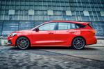 Ford Focus Sportbreak ST 2.3 EcoBoost 280 CV  Sportbreak ST Turismo familiar Rojo Race Exterior Lateral 5 puertas