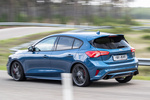 Ford Focus  5p ST 2.3 EcoBoost 206 kW (280 CV)  5p ST Turismo Azul Performance ST Exterior Posterior-Lateral 5 puertas