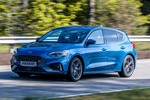 Ford Focus  5p ST 2.3 EcoBoost 206 kW (280 CV)  5p ST Turismo Azul Performance ST Exterior Frontal-Lateral 5 puertas