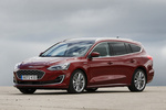 Ford Focus Sportbreak 1.5 EcoBoost 110 kW (150 CV) Aut. 8 vel. Sportbreak Vignale Turismo familiar Rojo Rub&iacute; Exterior Lateral-Frontal 5 puertas