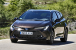 Toyota Corolla hybrid Touring Sports 180H Touring Sports Feel! (con llanta 18") Turismo familiar Marr&oacute;n Expresso Exterior Frontal-Lateral 5 puertas