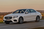 Mercedes-Benz Clase E E 300 de Berlina Gama Clase E Turismo Exterior Frontal-Lateral 4 puertas