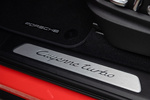 Porsche Cayenne Cayenne Turbo Coup&eacute; Cayenne Turbo Coup&eacute; Todo terreno Naranja lava Interior Detalle 5 puertas