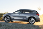 BMW X1 xDrive 25i xLine Todo terreno Storm Bay Exterior Lateral 5 puertas