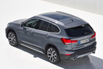 BMW X1 xDrive 25i xLine Todo terreno Storm Bay Exterior Cenital-Lateral-Posterior 5 puertas