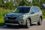 Subaru Forester 2.0i Hybrid 150 CV Gama Forester Todo terreno Jasper Green Metallic Exterior Lateral-Frontal 5 puertas