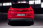 Hyundai Tucson 2.0 CRDi 136 kW (185 CV) 48V 4x4 AT N Line X Todo terreno Engine Red Exterior Posterior 5 puertas