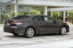 Toyota Camry 220H Luxury Turismo Exterior Lateral-Posterior 4 puertas