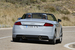 Audi TT TT Roadster 45 TFSI quattro S tronic 7 vel. Roadster 20 years Descapotable Gris Flecha Perla Exterior Posterior-Lateral 2 puertas