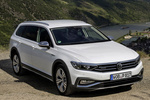 Volkswagen Passat Alltrack Alltrack Turismo familiar Blanco Puro Exterior Lateral-Frontal 5 puertas