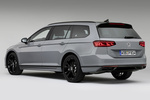 Volkswagen Passat 2.0 TSI 200 kW (272 CV) 4Motion DSG 7 vel. Variant R-Line Edition Turismo familiar Gris Moonstone Exterior Lateral-Posterior 5 puertas