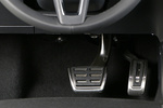 Skoda Scala 1.5 TSI 110kW (150 CV) DSG First Edition Turismo Interior Pedales 5 puertas