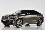BMW X6 M50i M50i Todo terreno Manhattan metalizado Exterior Frontal-Lateral 5 puertas