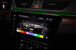Skoda Superb Scout Combi Scout Turismo familiar Interior Pantalla del sistema multimedia 5 puertas