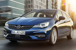 Opel Astra Gama Astra Sports Tourer Gama Astra Sports Tourer Turismo familiar Exterior Frontal-Lateral 5 puertas