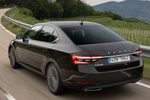 Skoda Superb Gama Superb Laurin&Klement Turismo Exterior Lateral-Posterior 5 puertas