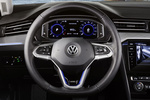 Volkswagen Passat GTE GTE Turismo Interior Volante 4 puertas
