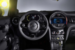 MINI MINI Cooper SE Cooper SE Acabado L Turismo Interior Salpicadero 3 puertas