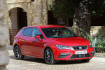 SEAT Le&oacute;n 1.5 EcoTSI 110 kW (150 CV) DSG-7 FR Turismo Rojo Desire Exterior Lateral-Frontal 5 puertas