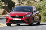 KIA ceed Proceed 1.4 T-GDi 103 kW (140 CV) DCT Proceed GT Line Turismo familiar Infra Red Exterior Frontal-Lateral 5 puertas