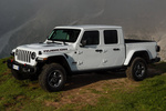 Jeep Gladiator Gama Gladiator Rubicon Pick up Blanco Brillante Exterior Frontal-Lateral 4 puertas
