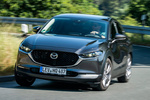 Mazda CX-30 2.0 SKYACTIV-G 122 CV Aut. Zenith Todo terreno Machine Grey Exterior Frontal-Lateral 5 puertas