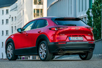 Mazda CX-30 2.0 SKYACTIV-G 122 CV Aut. Zenith Todo terreno Soul Red Crystal Exterior Lateral-Posterior 5 puertas